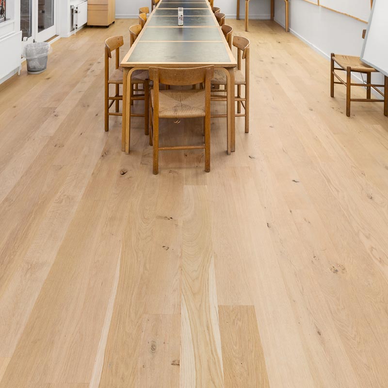 plankegulve-inspiration-massive-eg Designede tæpper til inspiration